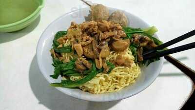 Mie Alip