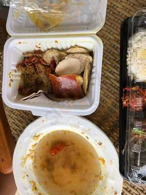 Warung Nasi Babi Guling Sote