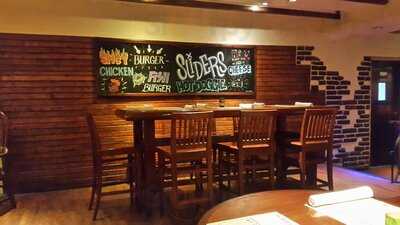 The Tavern Restaurant & Pub