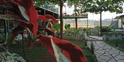 Tower Cafe And Resto