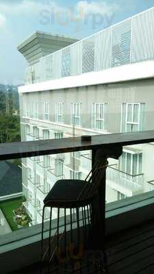 Kepler Sky Lounge & Bar