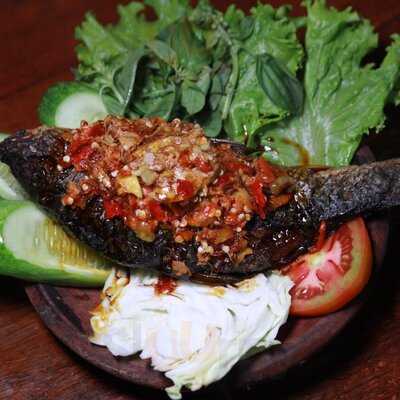 Slogi Kuliner Nyi Yuyun