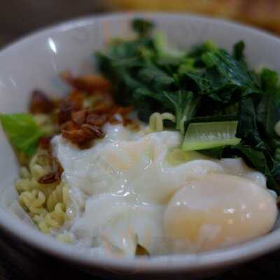 Habitual Coffee & Eatery