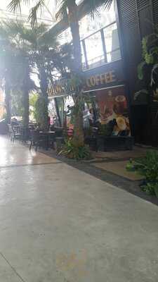 Old Town White Coffee The Breeze