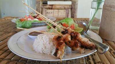 Ings Garden Cafe And Bar Gili Air