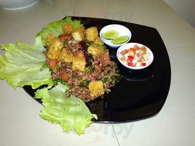 Ings Garden Cafe And Bar Gili Air