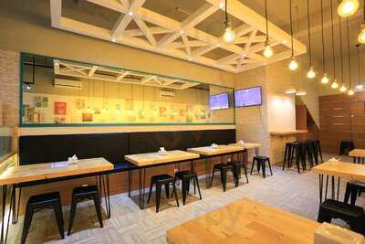 Mr.c Vegetarian & Juicebar