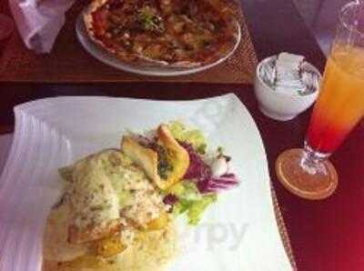 Drops Resto & Lounge