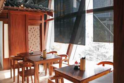 Tontoki Mega Kuningan