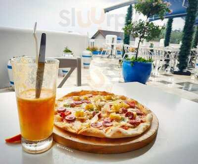 Orofi Cafe By The Valley