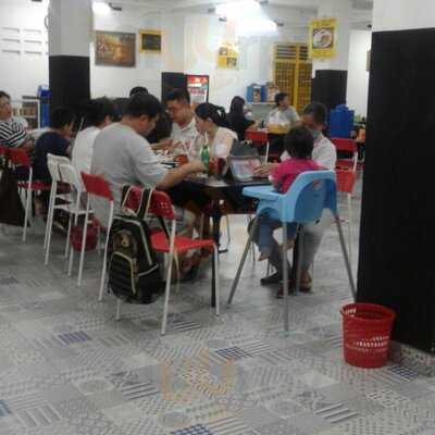 Ayam Goreng Karawaci Otista