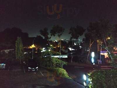 Excelso Bowling Rinjani