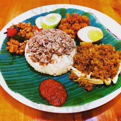 Mlinjo Nasi Megono