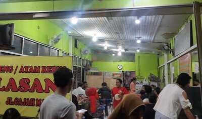 Ayam Goreng/rebus Kalasan Simpang Lima