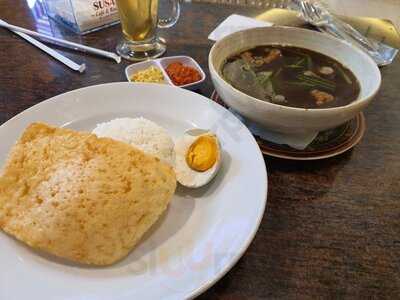 Susan Cafe & Resto