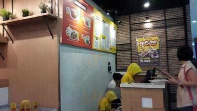 Bebek Dower - Green Pramuka Square