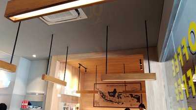 Upnormal Coffee Roasters Rawamangun