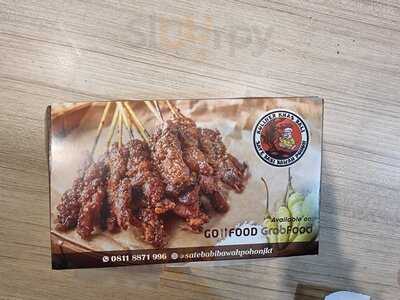 Sate Babi Bawah Pohon