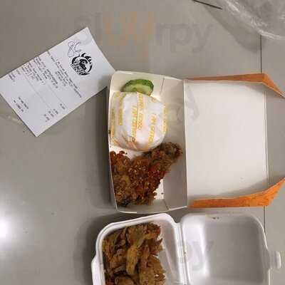 I Am Geprek Bensu Cempaka Putih