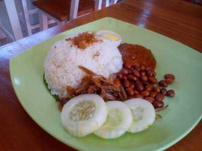 Tasty Singapore Kitchen