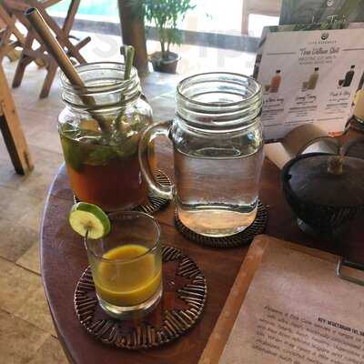 Flowers & Fire Wholefoods Cafe