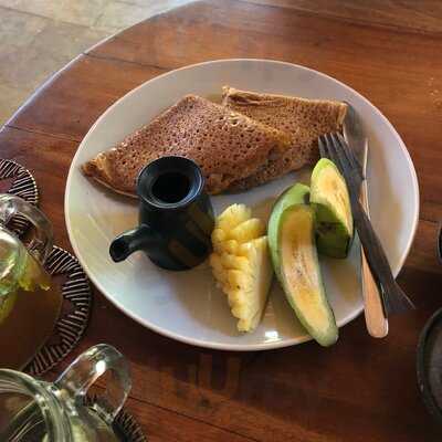 Flowers & Fire Wholefoods Cafe