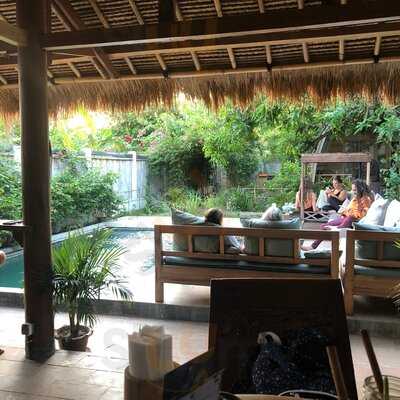 Flowers & Fire Wholefoods Cafe