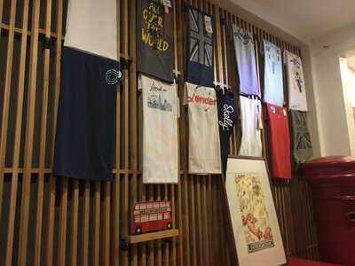 Brownfox Waffle & Coffee