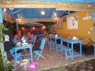 Mojo's Flying Burritos