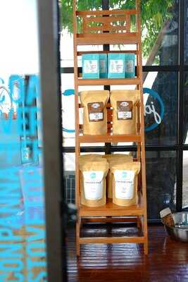 Jomo Coffee Eatery & Roastery