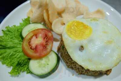 Jomo Coffee Eatery & Roastery