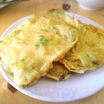 Angkringan Nasi Megono Pak Uban