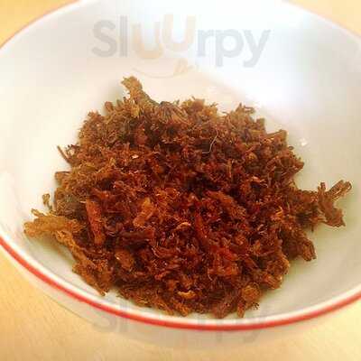 Angkringan Nasi Megono Pak Uban