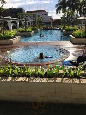 Td's Bar At Grand Preanger Hotel