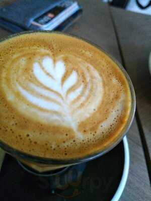 Mimiti Coffee & Space