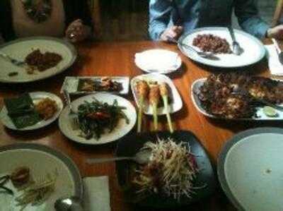 Warung Daun, Organic Indonesian Resto