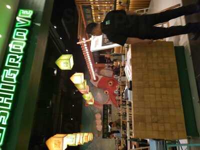 Sushi Groove Taman Anggrek