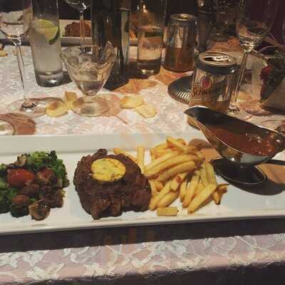 The Peak Resort Dining