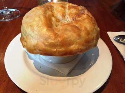 Cork & Screw Pacific Place