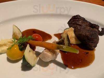 C's Steak And Seafood Restaurant