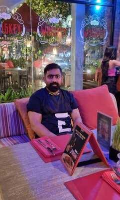 Rosso Vivo Dine & Lounge