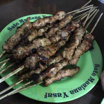Sate Maulana Yusuf
