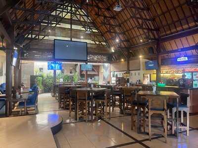 Lucky Dar Bar & Restaurant