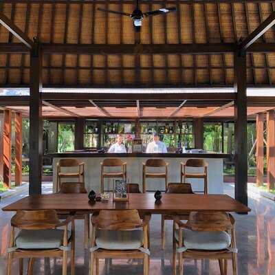 Herbs & Stones Garden Restaurant