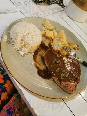 Scallywags Seafood Bar & Grill