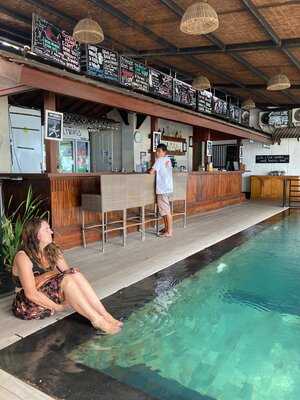 Scallywags Beach Club