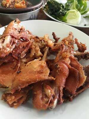Bebek Goreng Haji Slamet