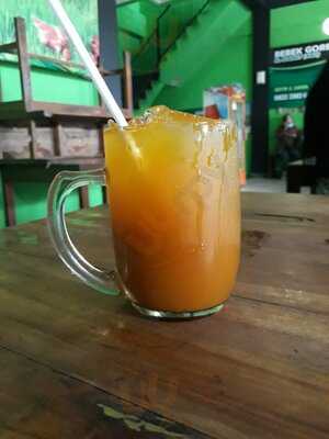 Bebek Goreng Haji Slamet