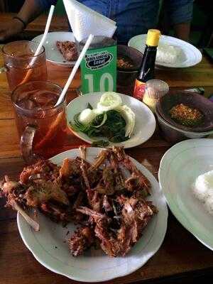 Bebek Goreng Haji Slamet