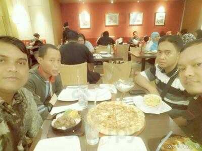 Pizza Hut - Kelapa Gading Mall